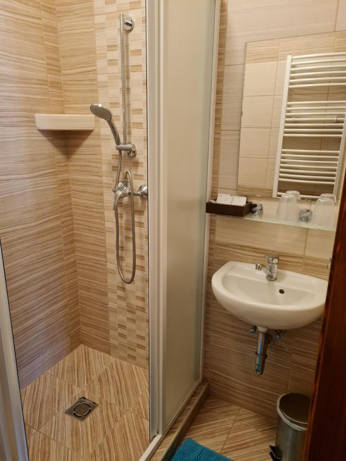 Bed and Breakfast Toroes Panzio Szabolcs Exterior foto